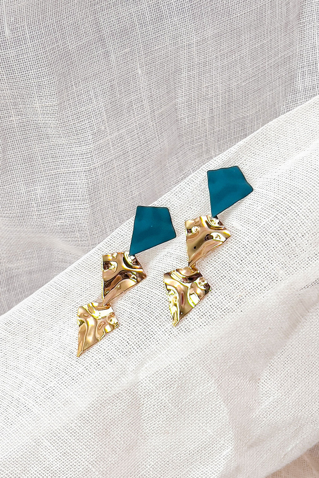 Pendant Ear Ring - I AM BLVD