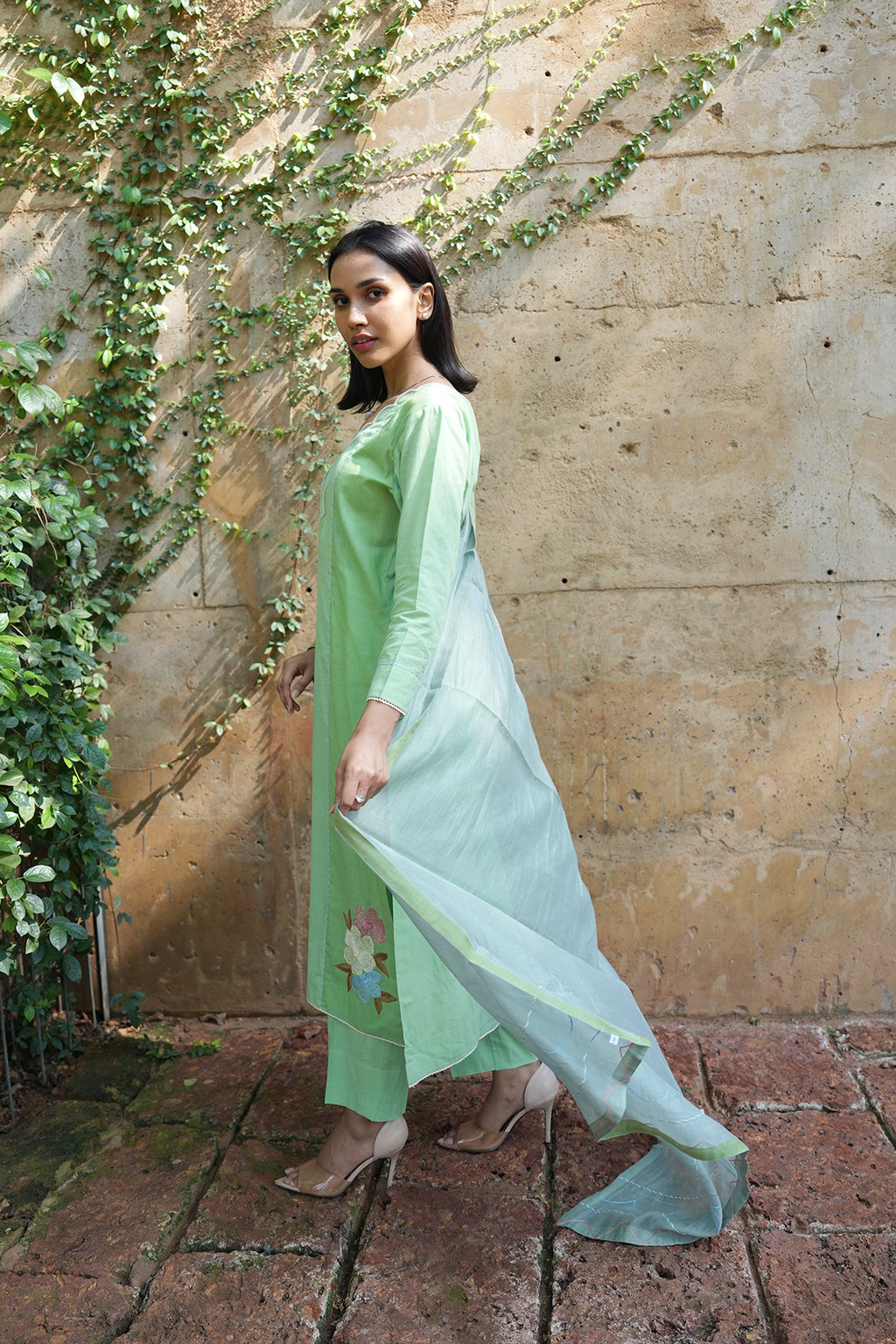 Deep Neck Salwar Suit - I AM BLVD