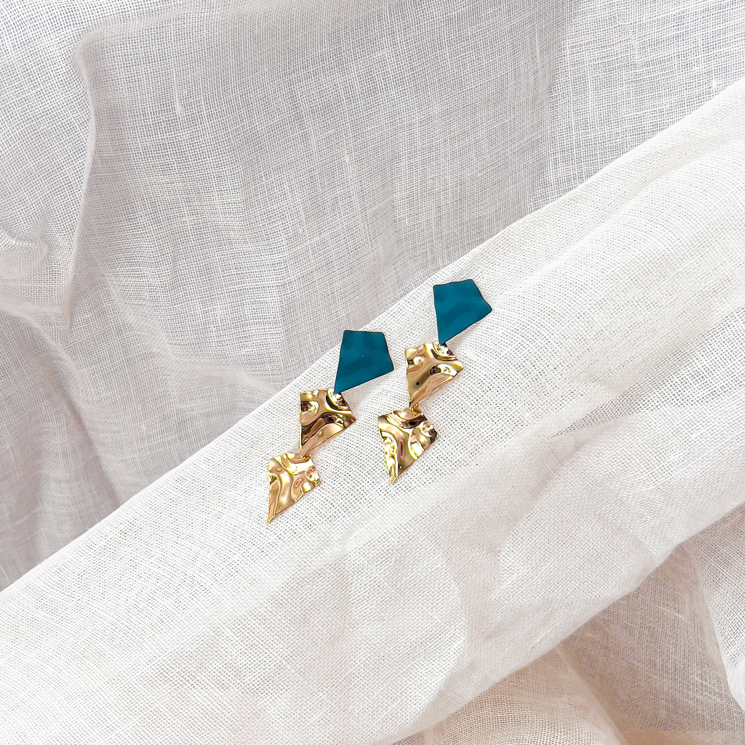 Pendant Ear Ring - I AM BLVD