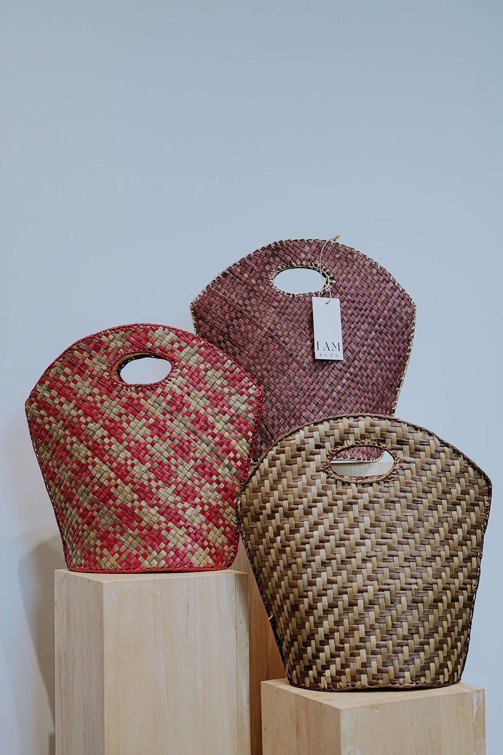 The Empowering Pine Bag: A Sustainable Statement Piece - I AM BLVD