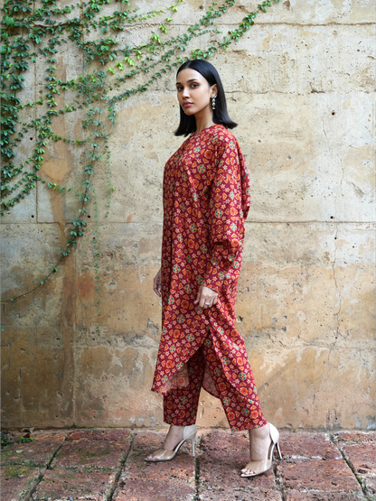 Maroon Handloom Jacquard Co-ord Set with Phulkari Print