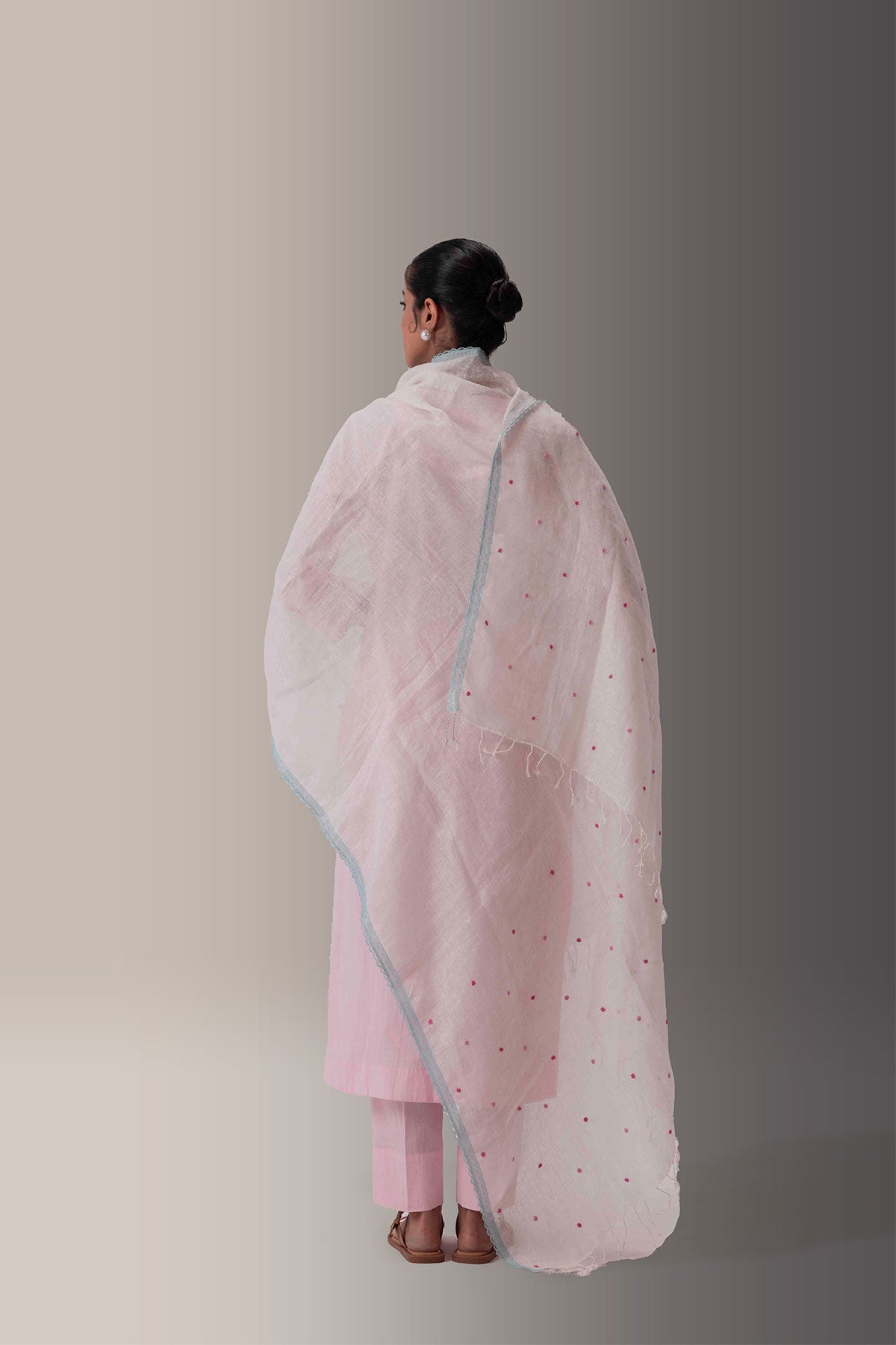 White Linen Dupatta - I AM BLVD