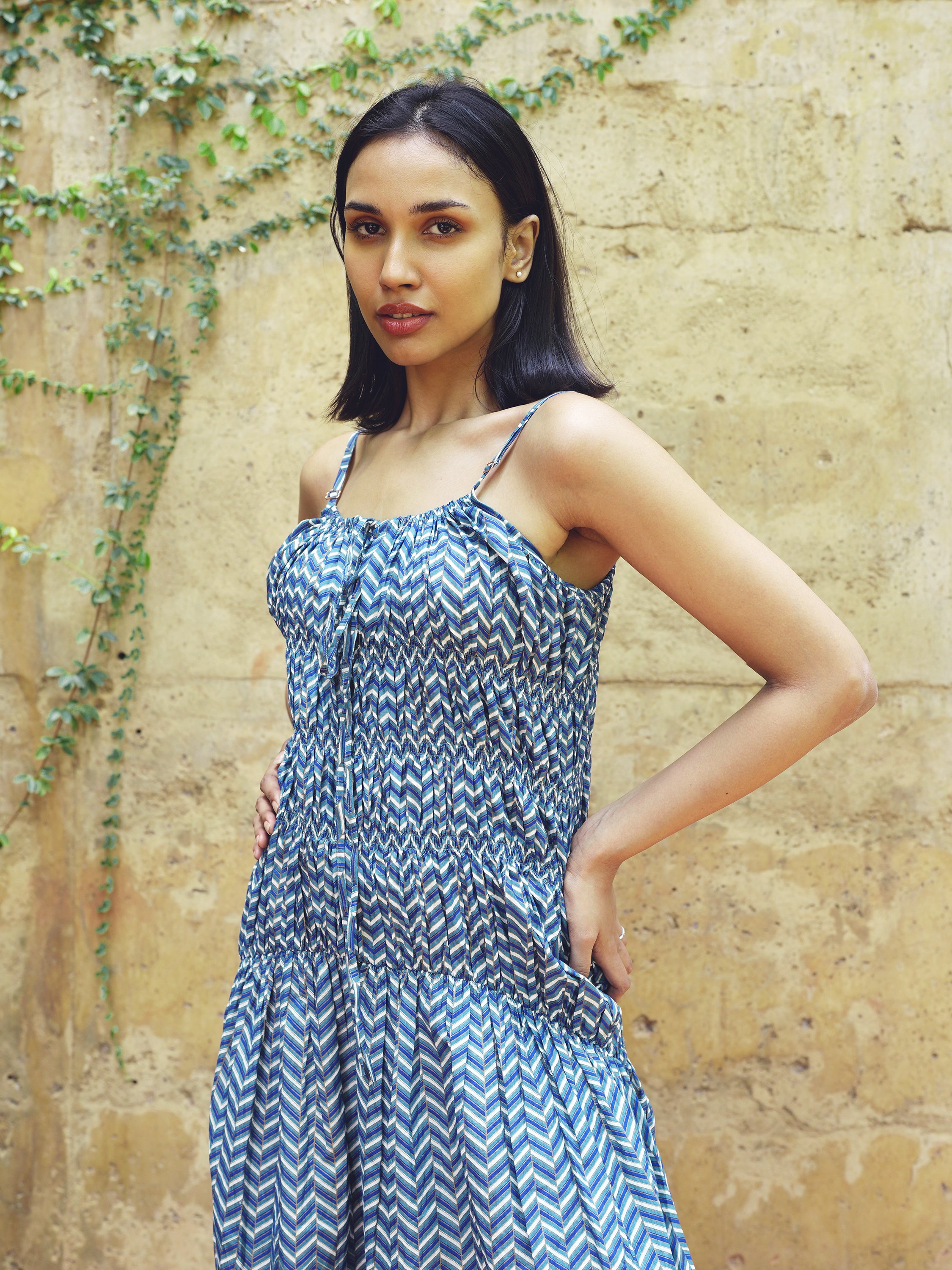 Tie-Detail Cotton Strappy Dress - I AM BLVD