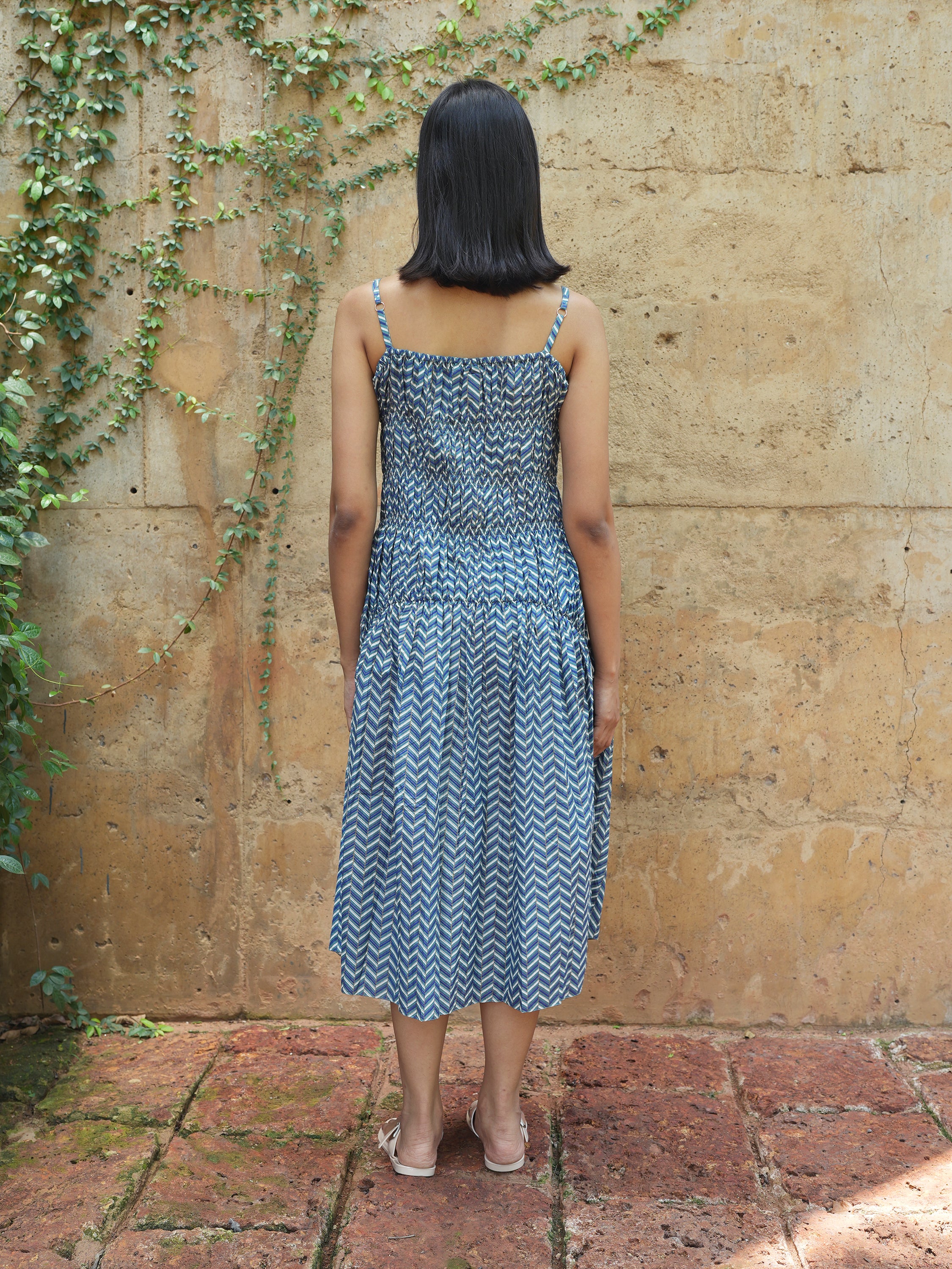 Tie-Detail Cotton Strappy Dress - I AM BLVD