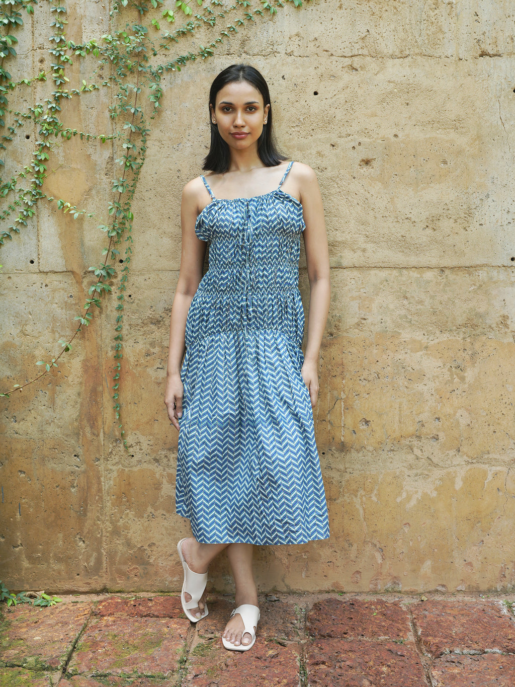 Tie-Detail Cotton Strappy Dress - I AM BLVD